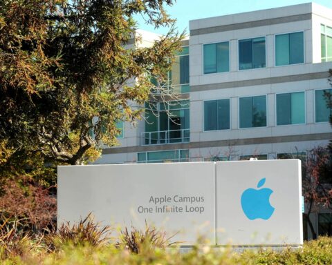 Apple Bans Employee ChatGPT Use Over Data, Privacy Concerns