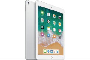 Get This Refurbished 2017 iPad Pro for $50 Off